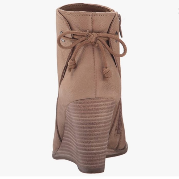 Lucky Brand Yamuna Suede Ankle Boots - Picture 3 of 4